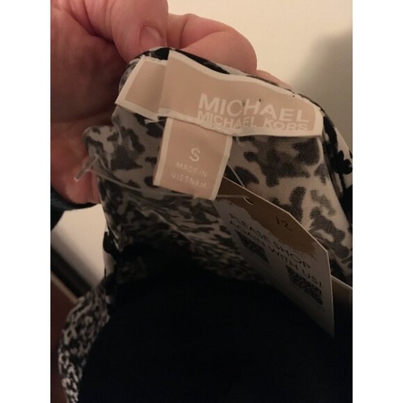 Michael Kors Black & Gray Patterned Top, Size Small, NWT! - Picture 4 of 6